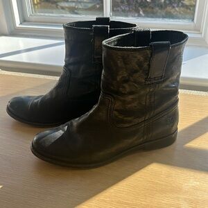FRYE BOOTIES